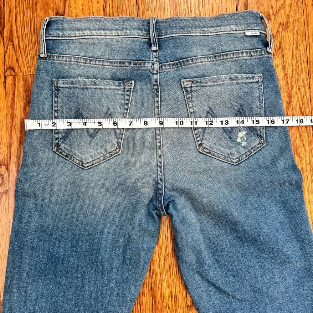 Mother Women"s 29 High Waisted Rascal Ankle Jeans Love Gun Distressed Frayed Hem - Picture 12 of 16